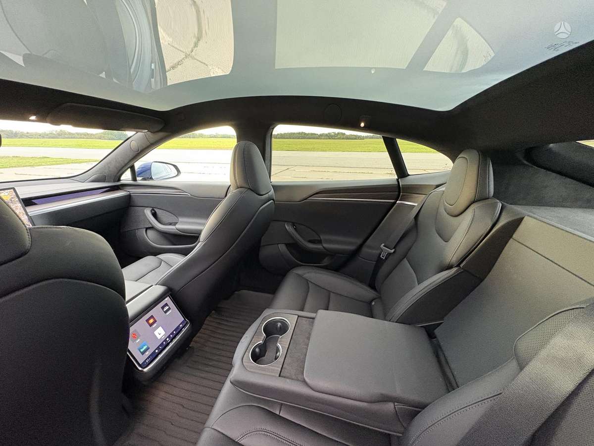 Tesla Model S, 100 кВт·ч, Хэтчбек