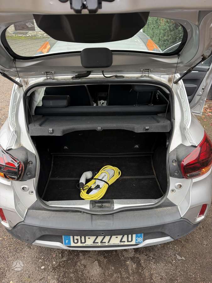 Dacia Spring, 27 kWh, hatchback