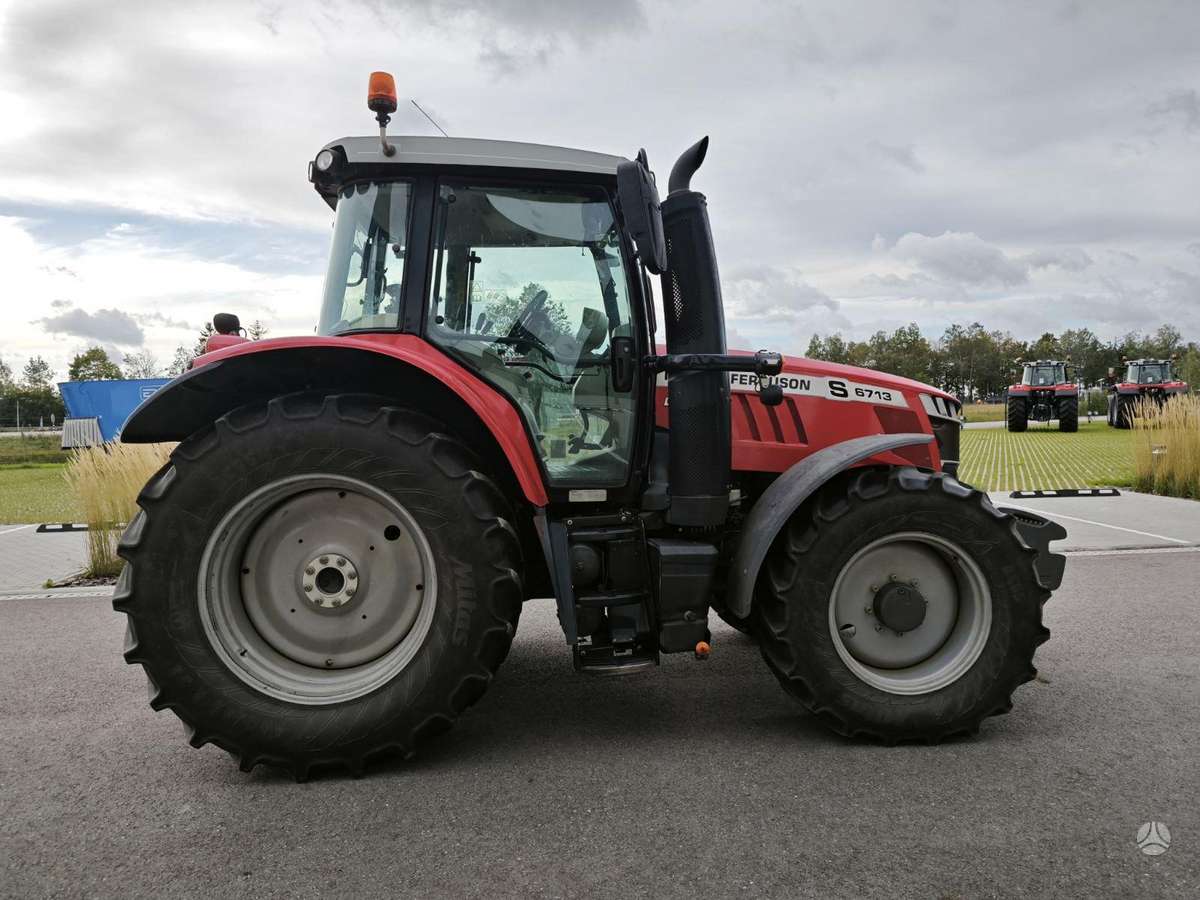 Massey Ferguson 6713 S, tractors