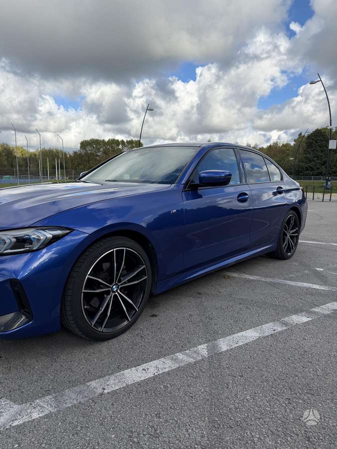 BMW 318, 2.0 l., Седан