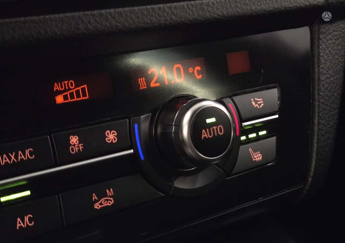 BMW 520, 2.0 l., universalas