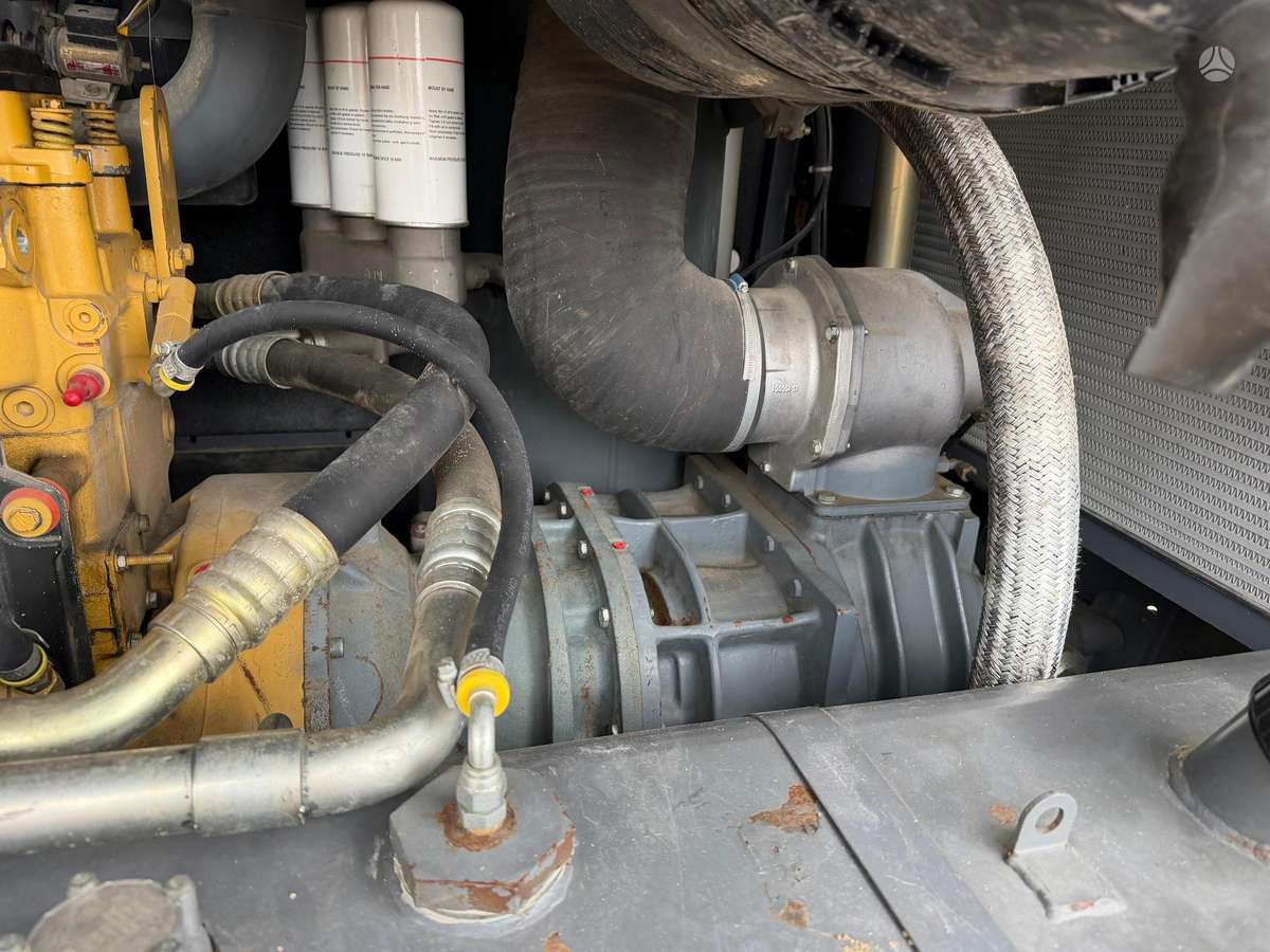 Atlas Copco XAHS347CD, компресcоры