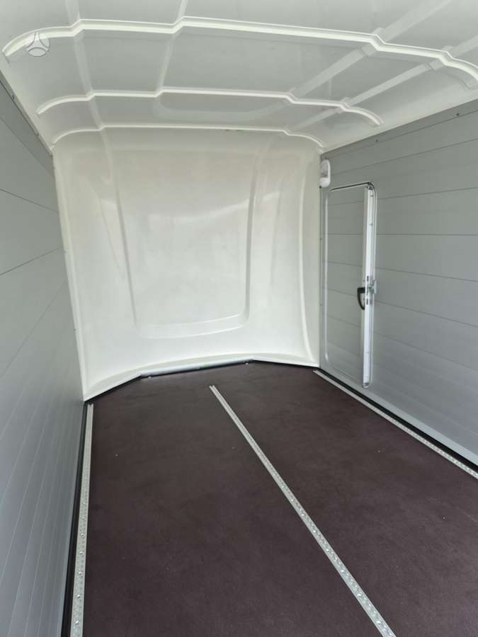 Humbaur HKPA, passenger car trailers
