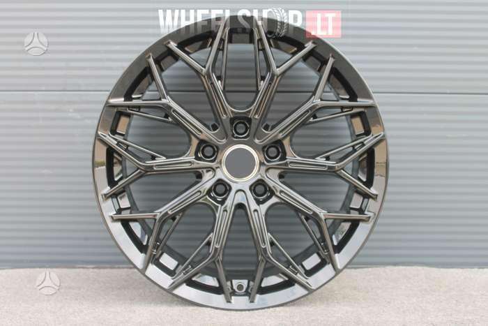 Voxx EU-A1407 Gloss Black, легкосплавные , R17