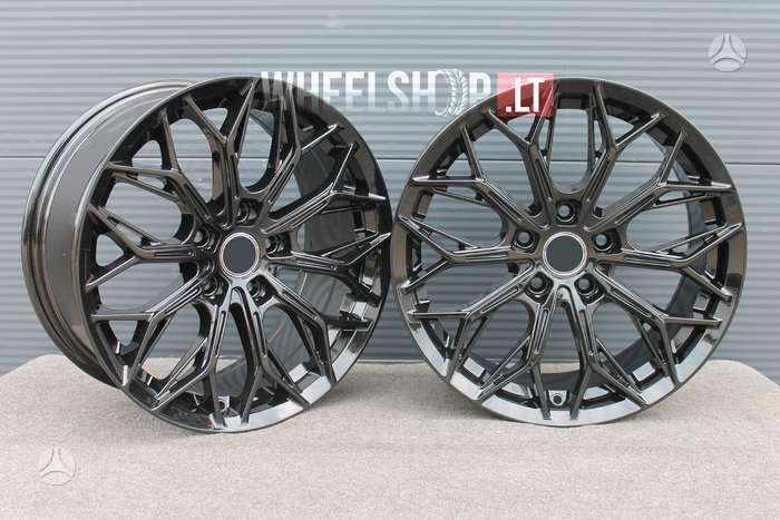 Voxx EU-A1407 Gloss Black, легкосплавные , R17