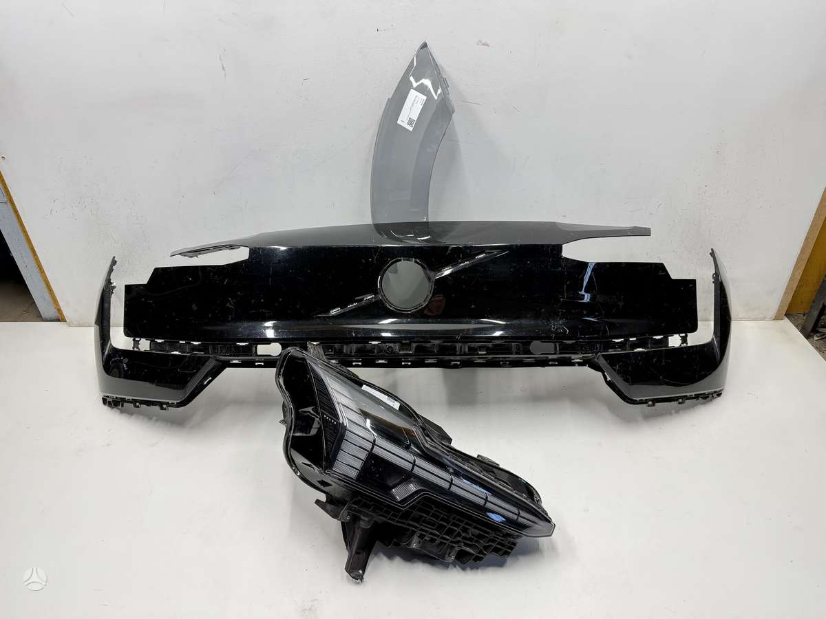 Volvo EX30 bumpers, fenders, lights