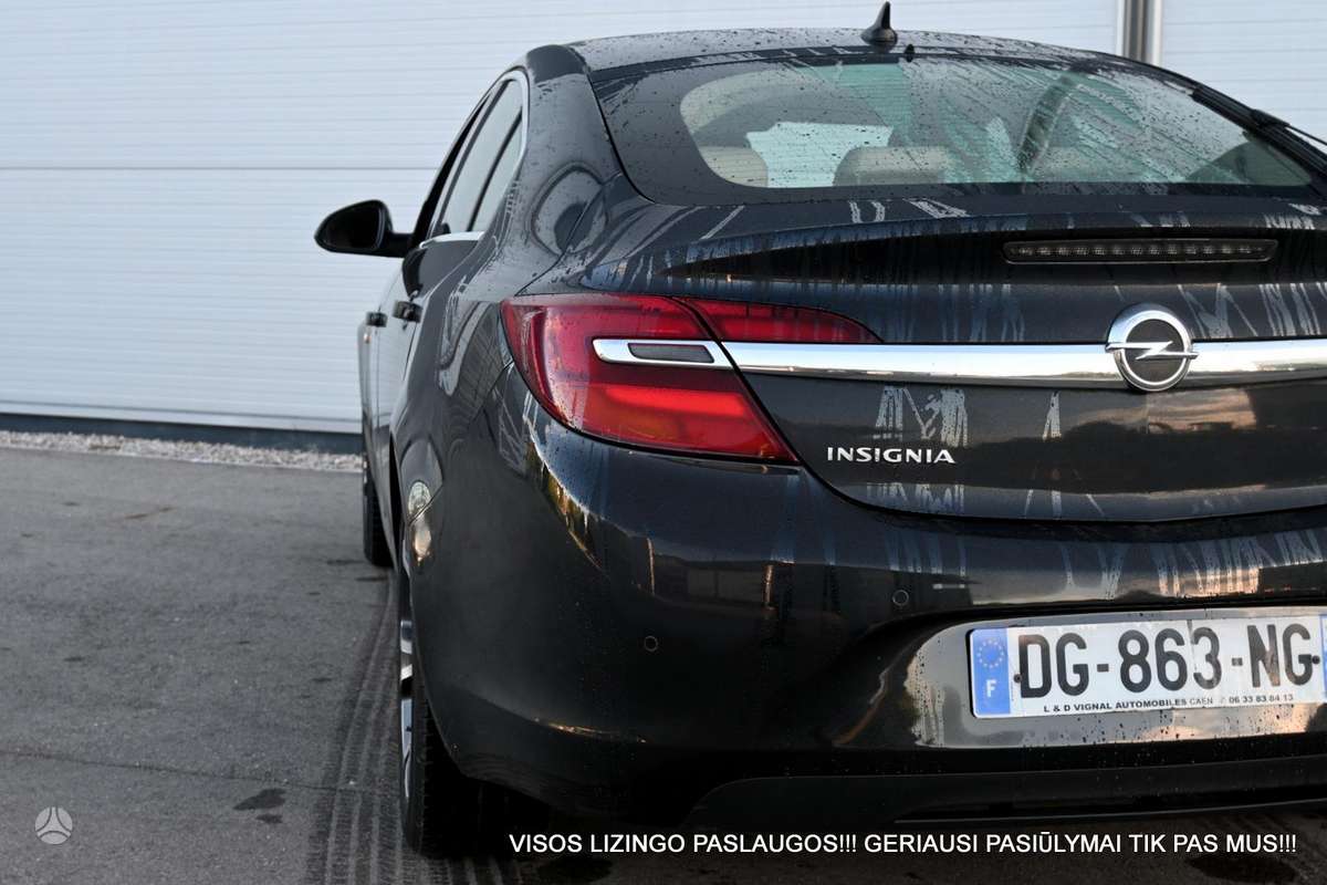 Opel Insignia, 2.0 l., hatchback