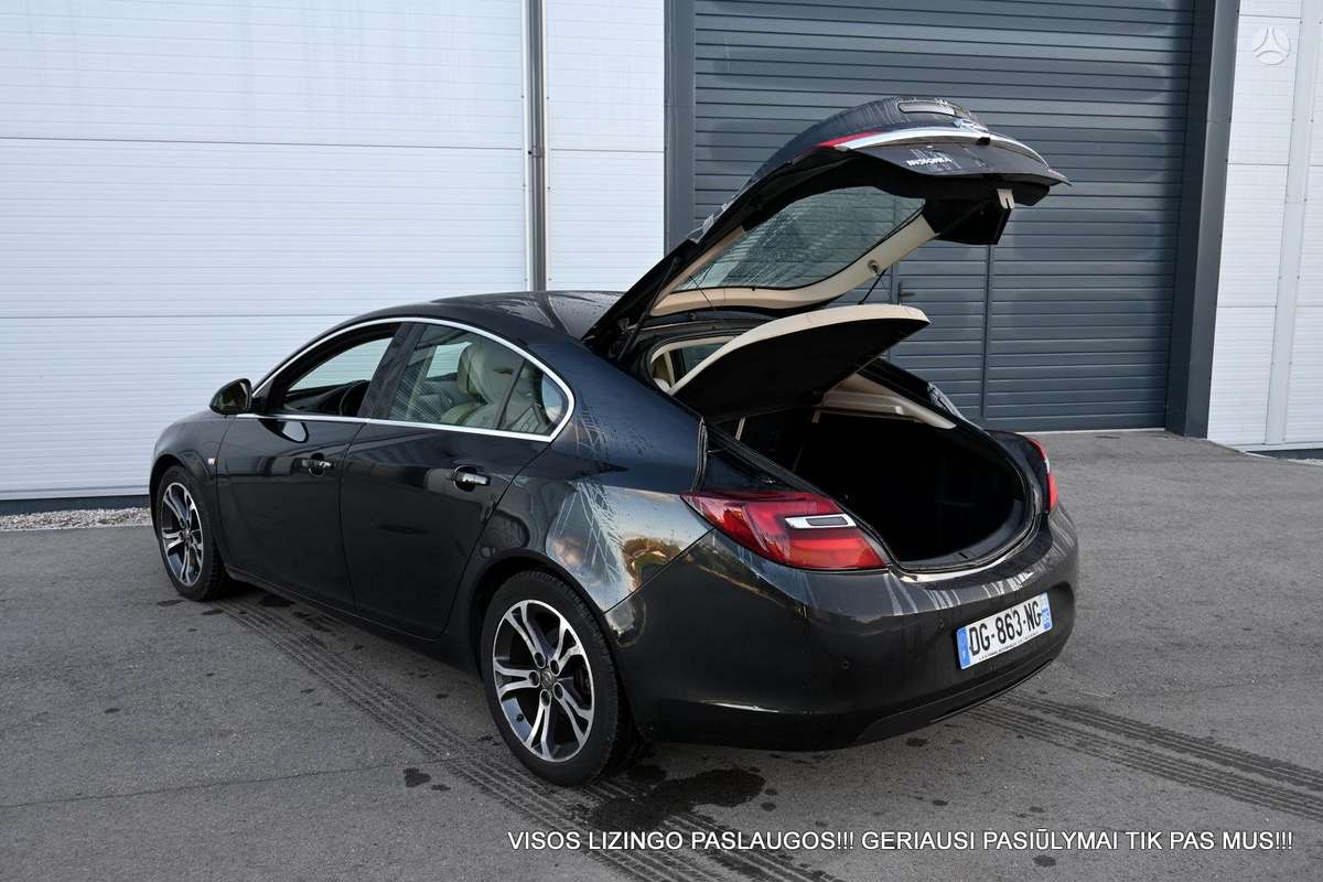 Opel Insignia, 2.0 l., hatchback