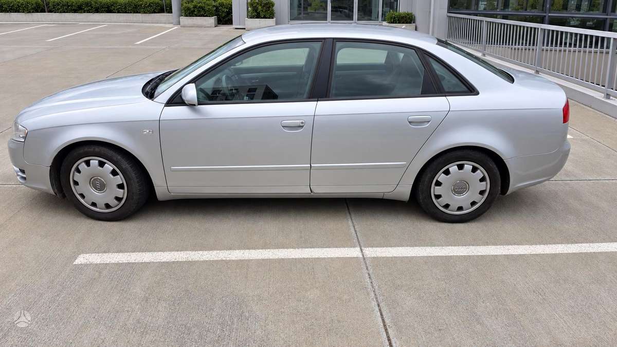 Audi A4, 2.0 l., sedanas
