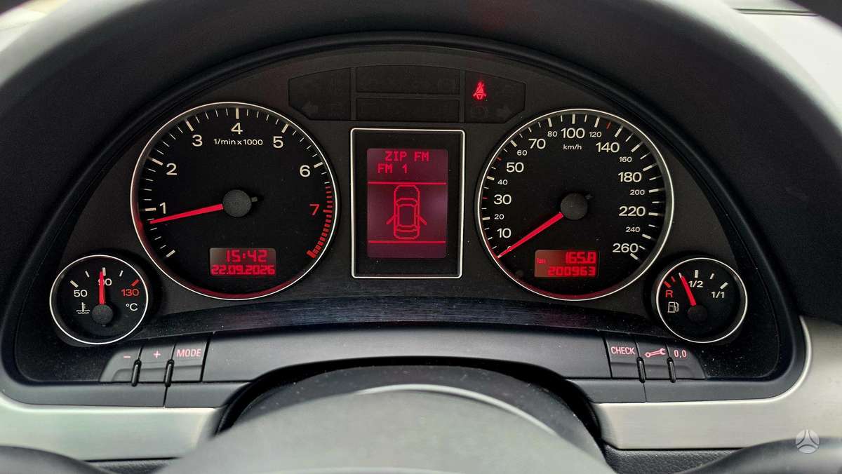 Audi A4, 2.0 l., sedanas