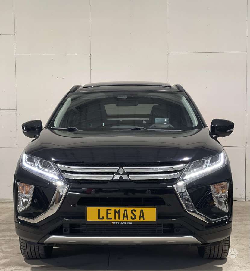 Mitsubishi Eclipse Cross, 1.5 l., off-road / crossover