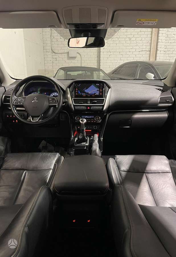 Mitsubishi Eclipse Cross, 1.5 l., Внедорожник / Кроссовер