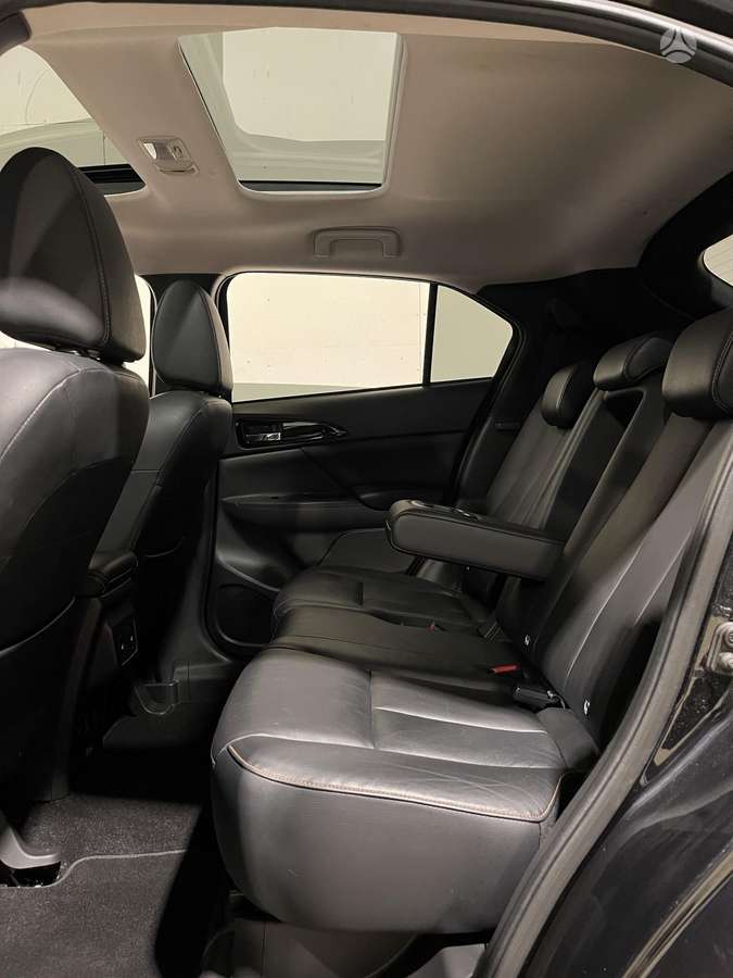 Mitsubishi Eclipse Cross, 1.5 l., Внедорожник / Кроссовер