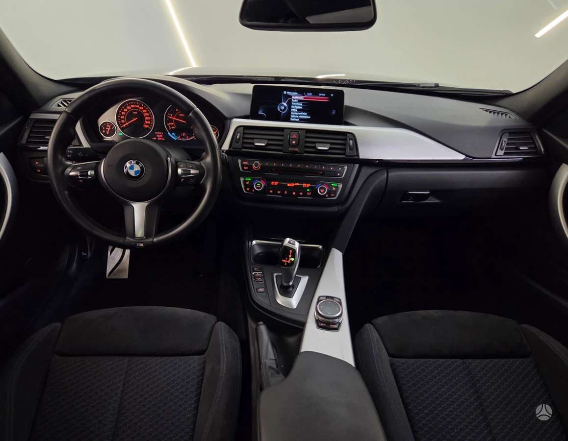 BMW 320, 2.0 l., wagon