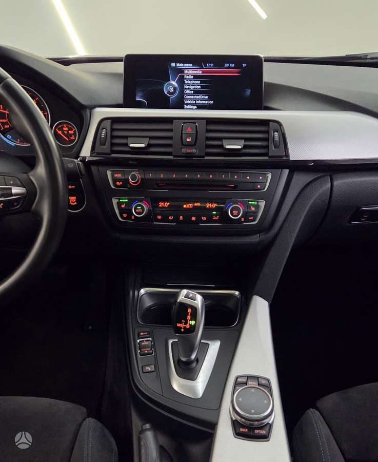 BMW 320, 2.0 l., universalas