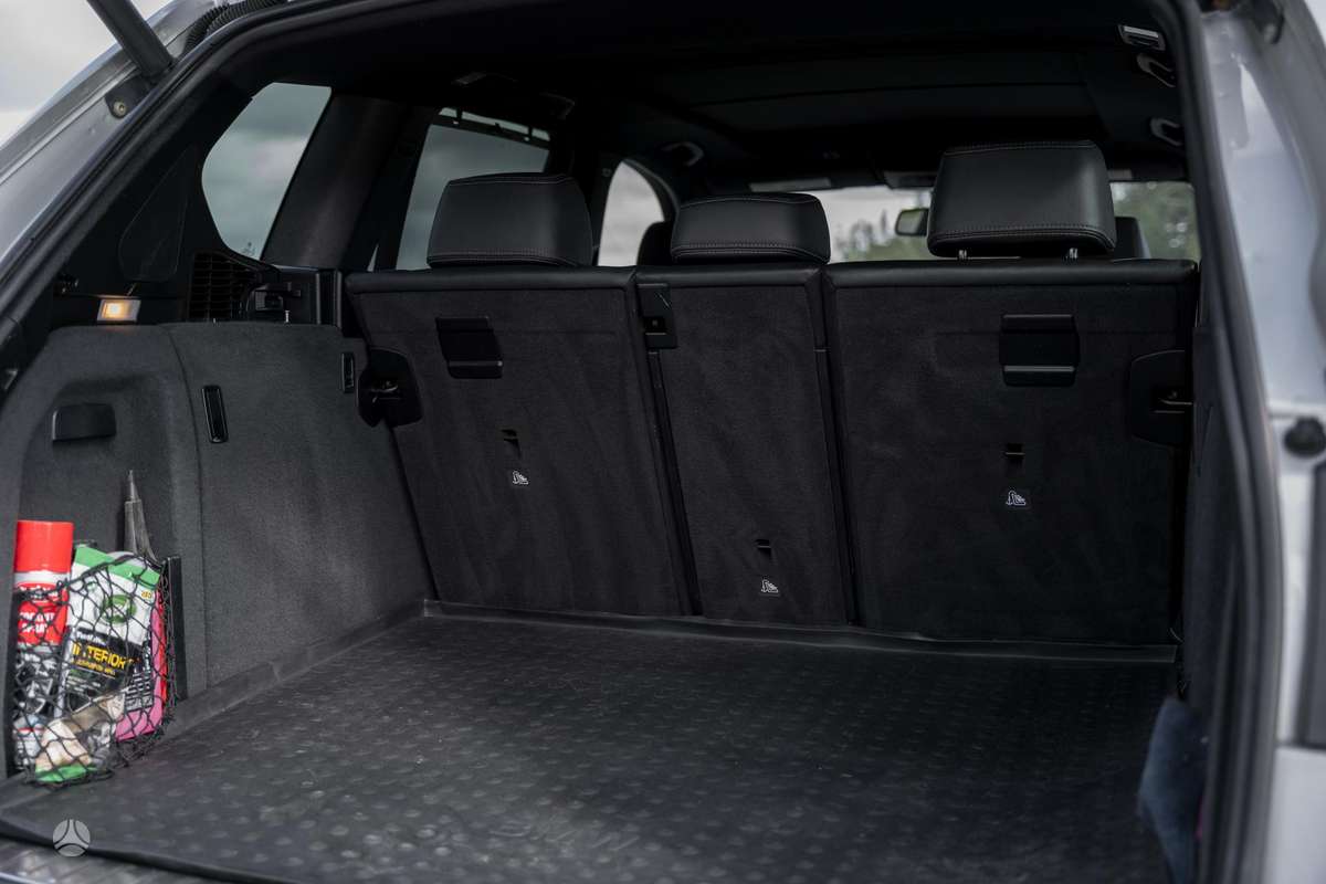 BMW X3, 2.0 l., off-road / crossover