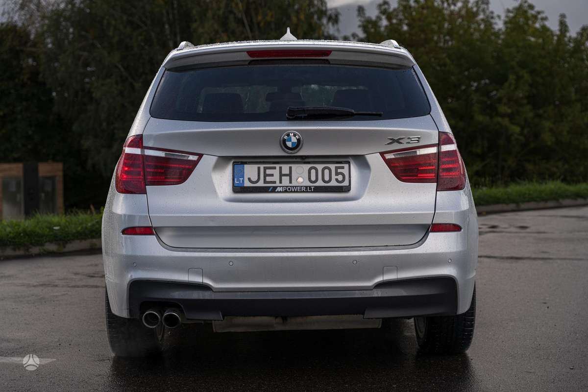 BMW X3, 2.0 l., off-road / crossover