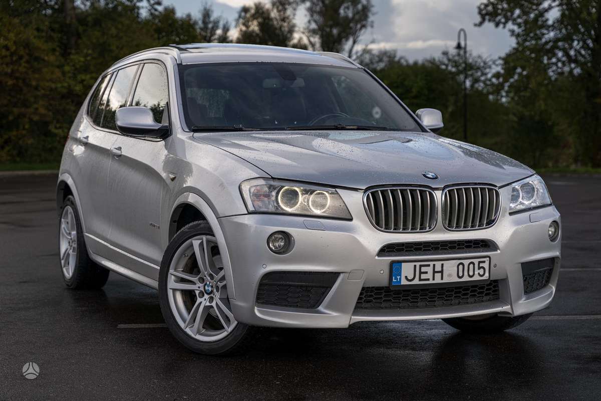 BMW X3, 2.0 l., off-road / crossover