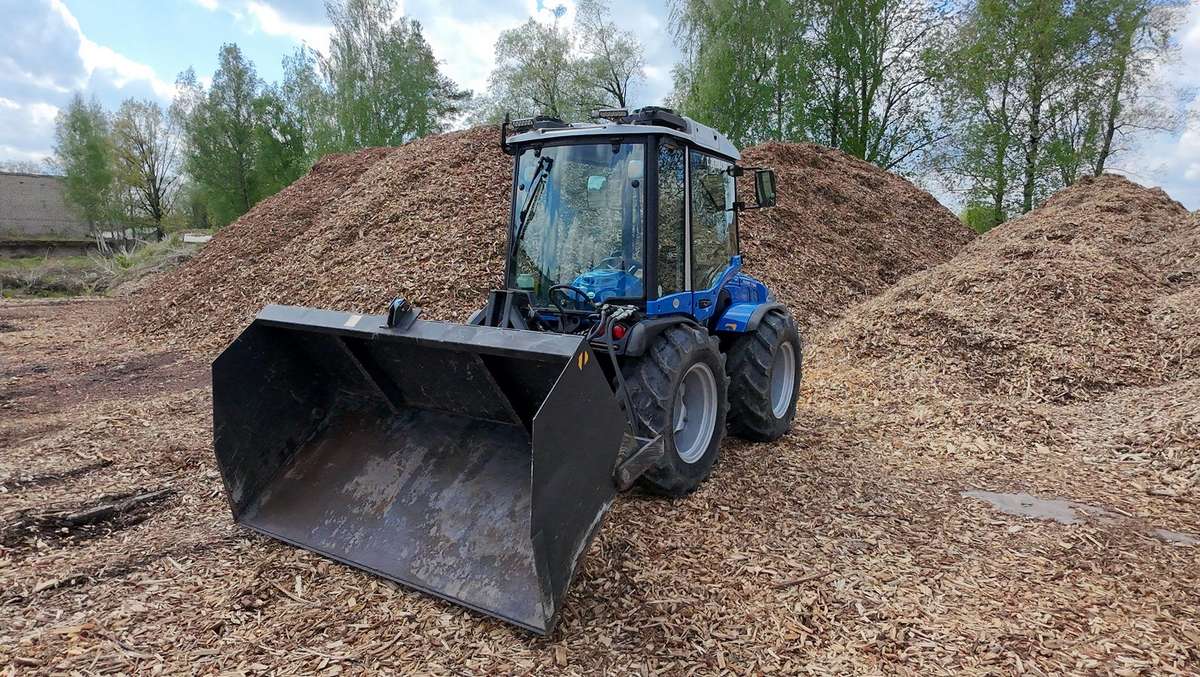 -Kita- BCS volcan 950AR, tractors