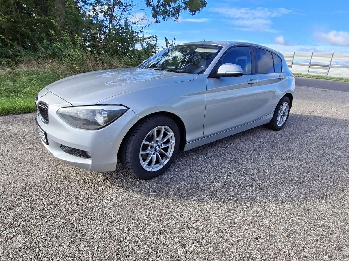 BMW 118, 2.0 l., Хэтчбек
