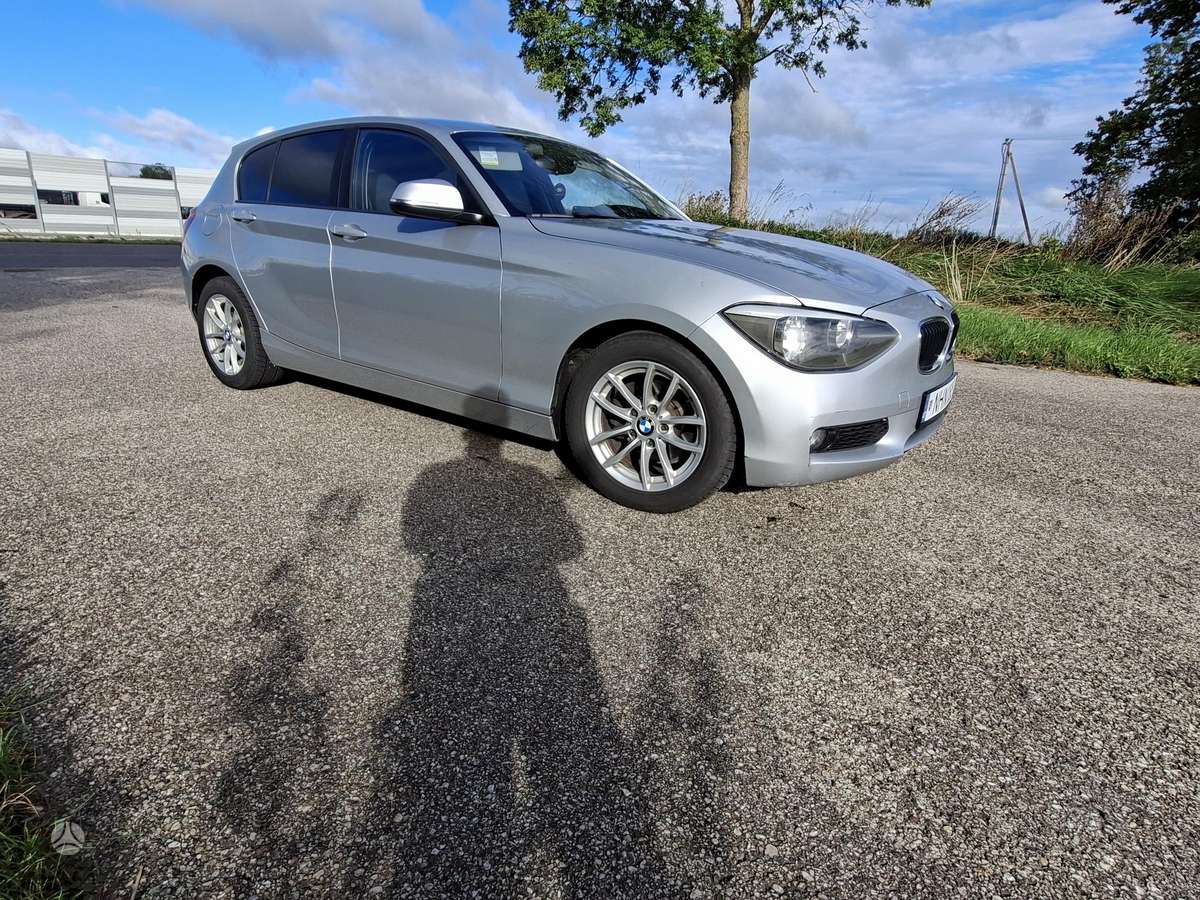 BMW 118, 2.0 l., Хэтчбек