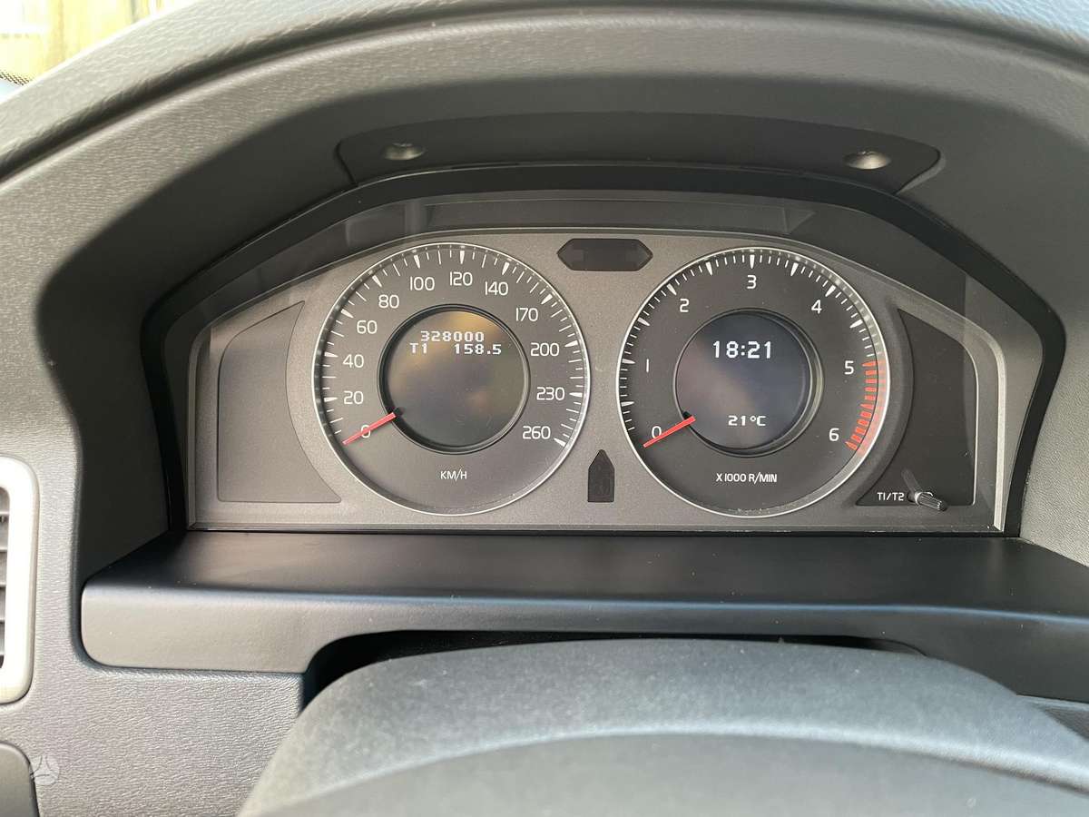 Volvo S80, 2.4 l., Седан