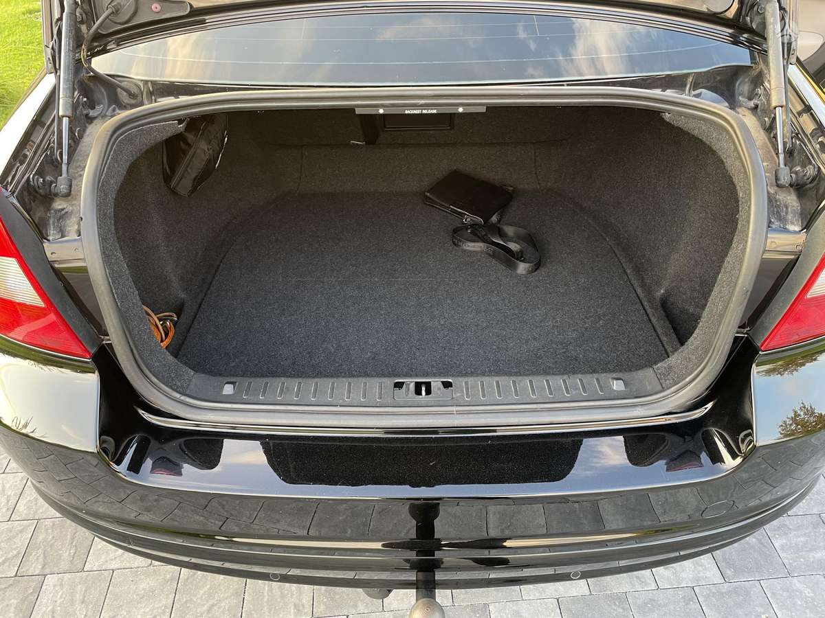 Volvo S80, 2.4 l., Седан