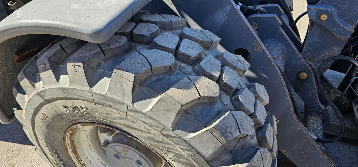 Terex TL80, фронтальные погрузчики