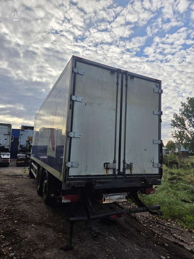 Scania P380, sunkvežimiai