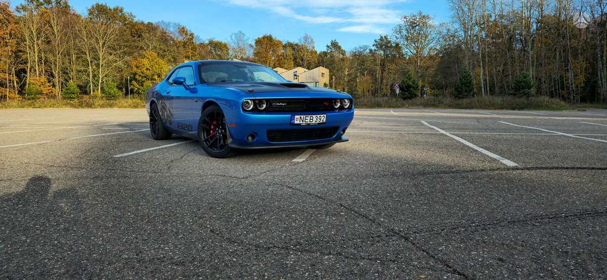 Dodge Challenger, 6.4 l., coupe