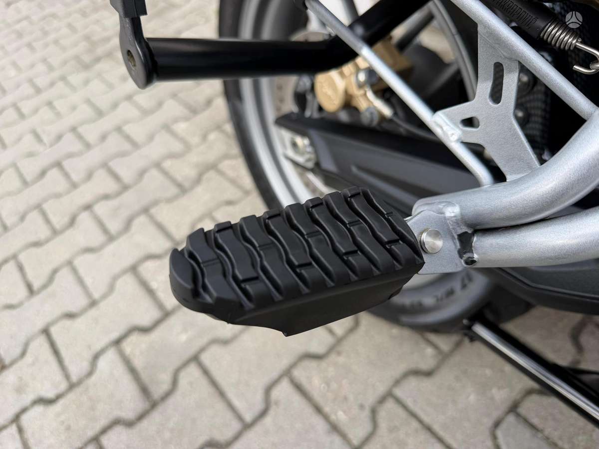 Triumph Tiger 800cc, enduro / adventure