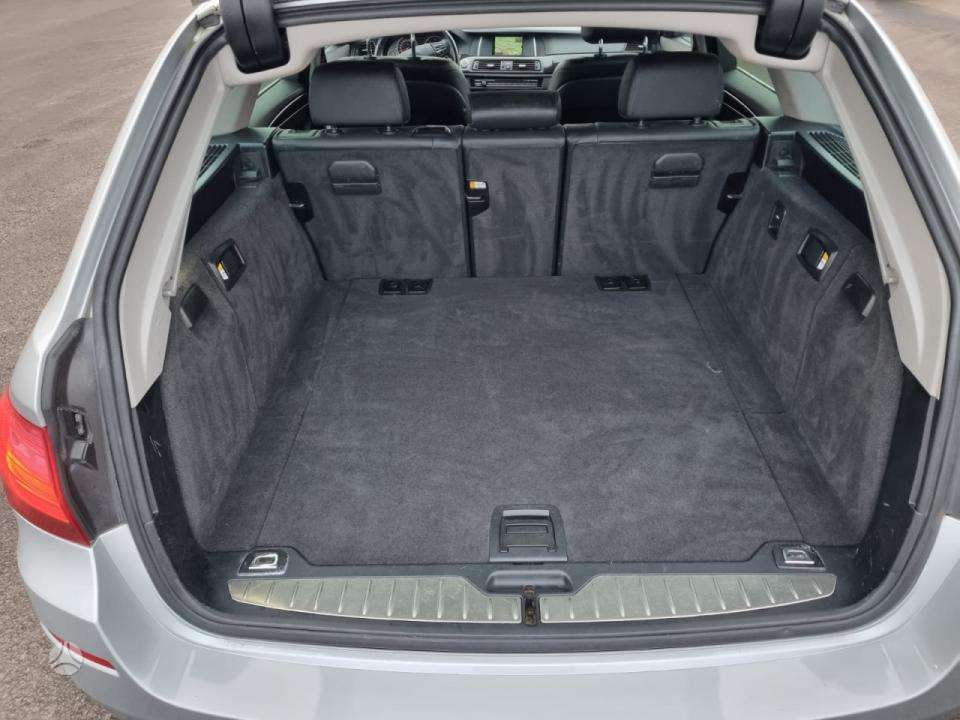 BMW 530, 3.0 l., wagon
