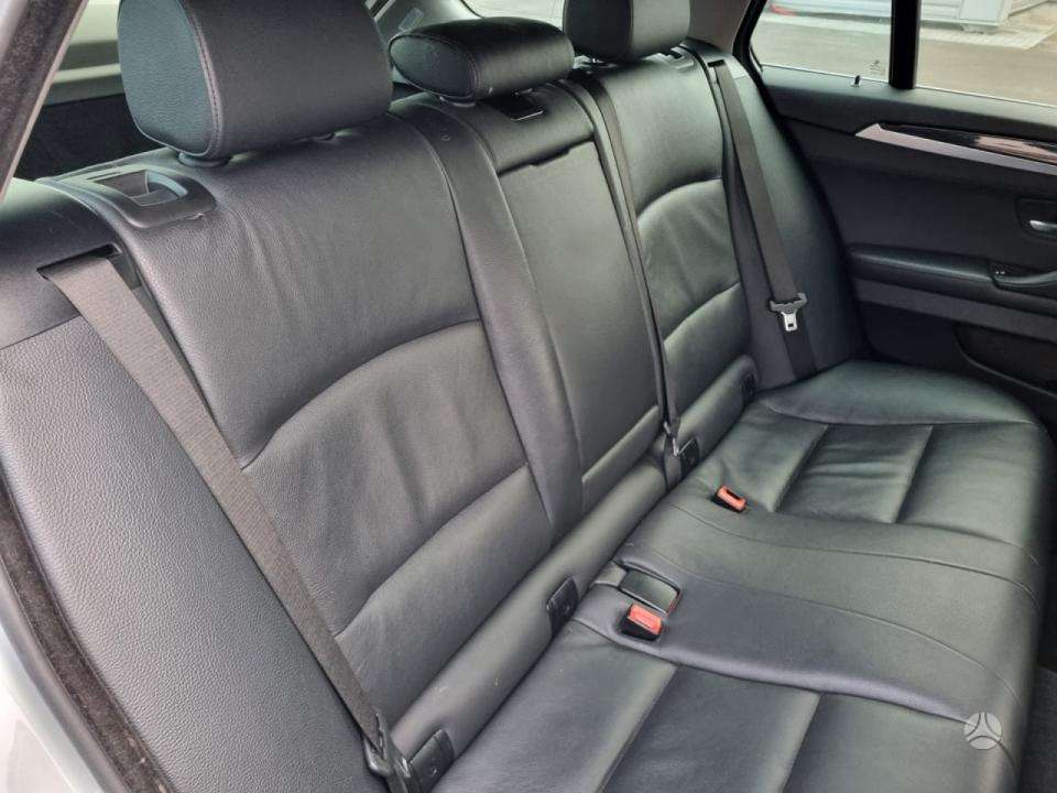 BMW 530, 3.0 l., wagon