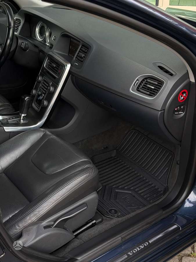 Volvo V60, 1.6 l., Универсал