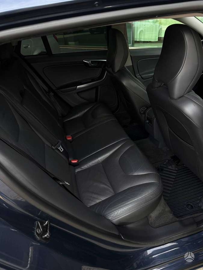 Volvo V60, 1.6 l., wagon