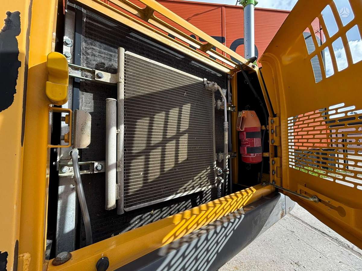 Volvo EC 210 CL, ekskavatoriai