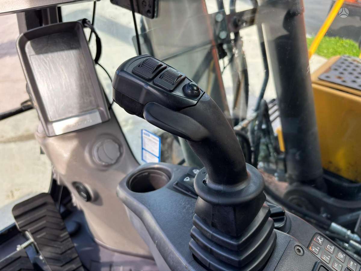 Volvo EC 210 CL, ekskavatoriai