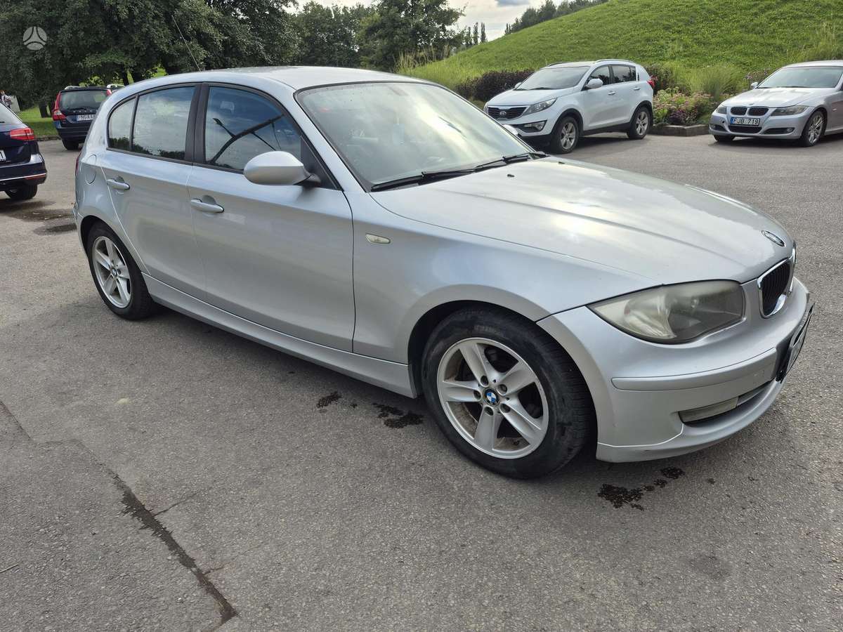 BMW 118, 2.0 l., hatchback