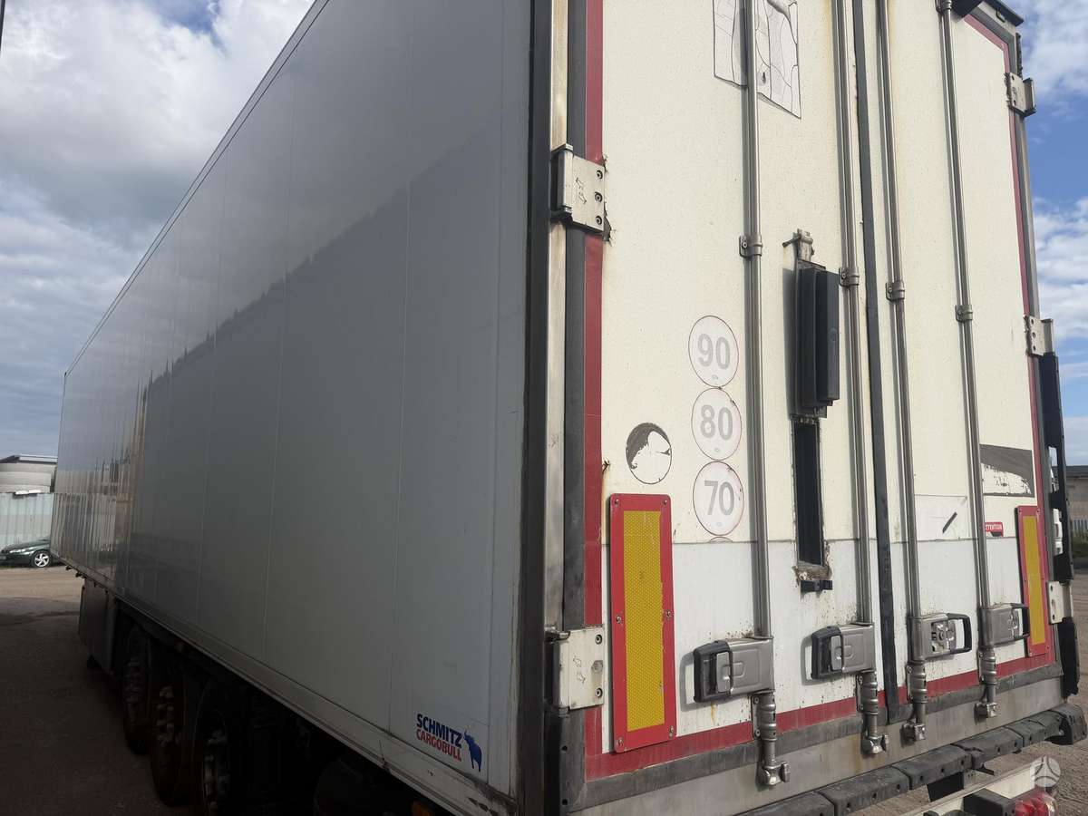 Schmitz Cargobull THERMO KING SLX200, refrigerated
