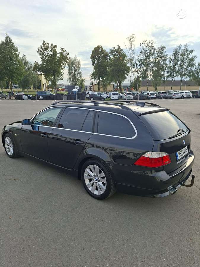 BMW 520, 2.0 l., wagon