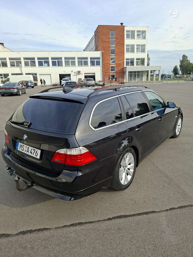 BMW 520, 2.0 l., universalas