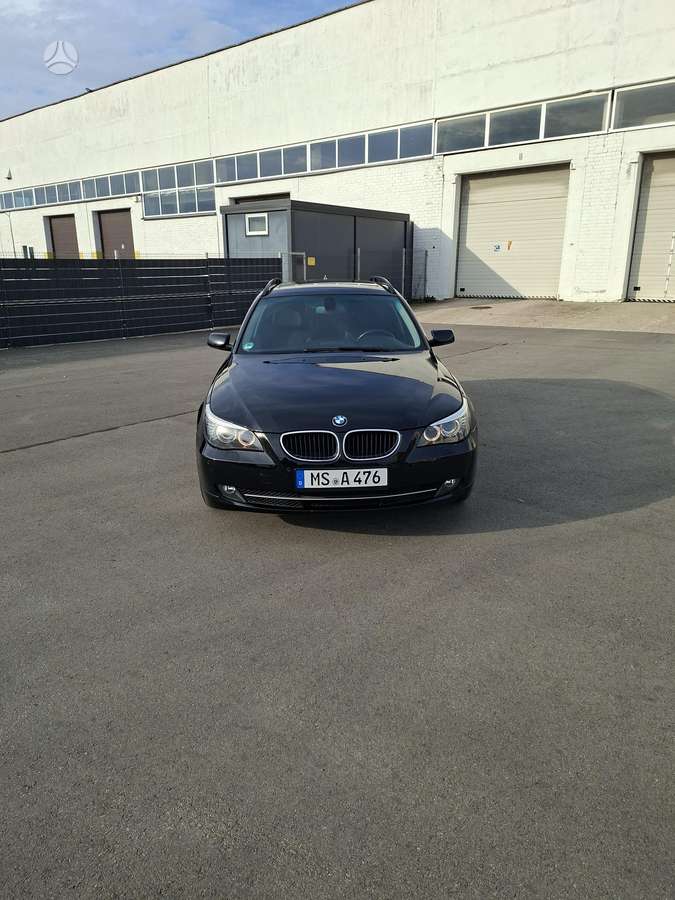 BMW 520, 2.0 l., wagon