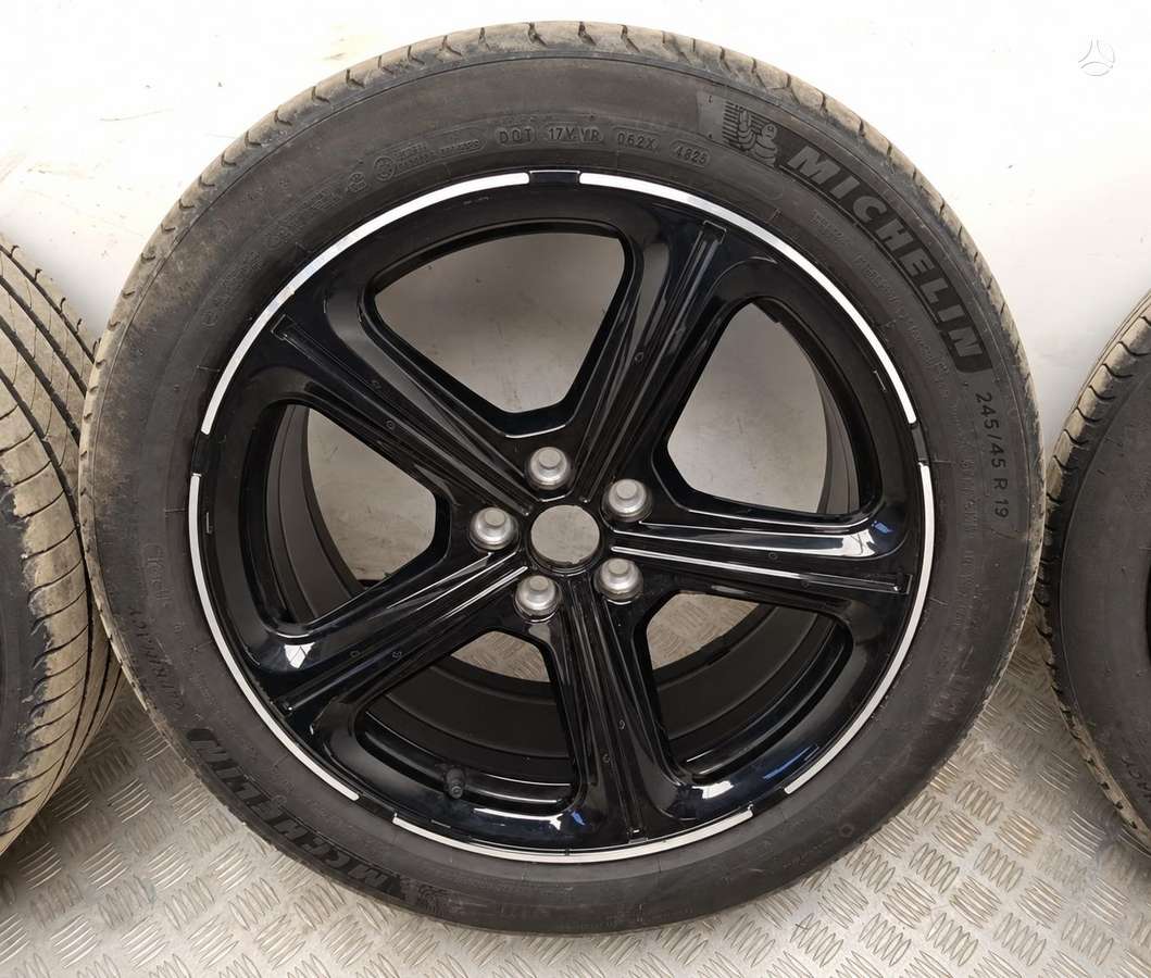-Kita- POLESTAR 2, light alloy, R19