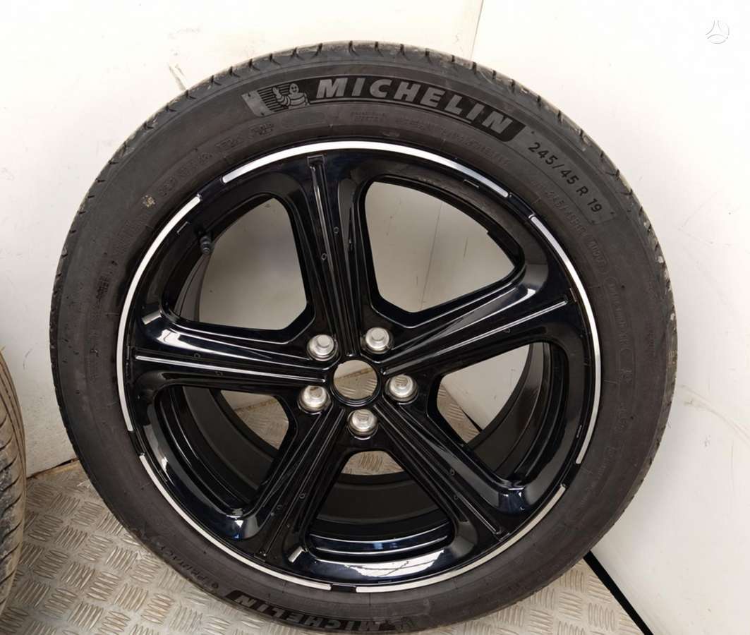 -Kita- POLESTAR 2, light alloy, R19