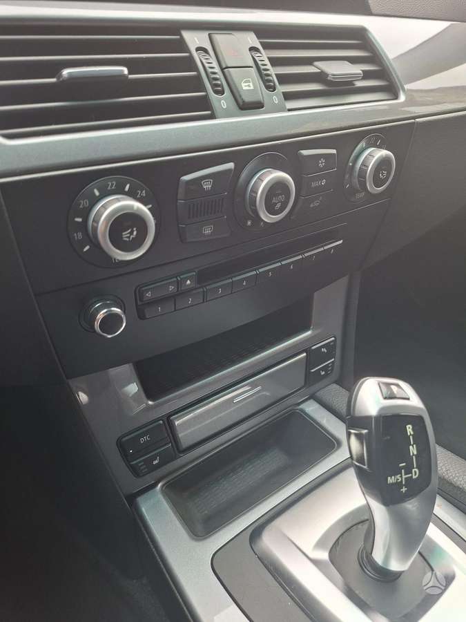 BMW 520, 2.0 l., wagon