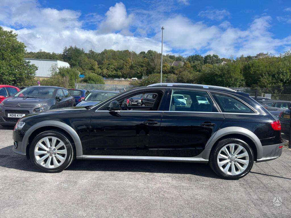 Audi A4 allroad, 2.0 l., wagon