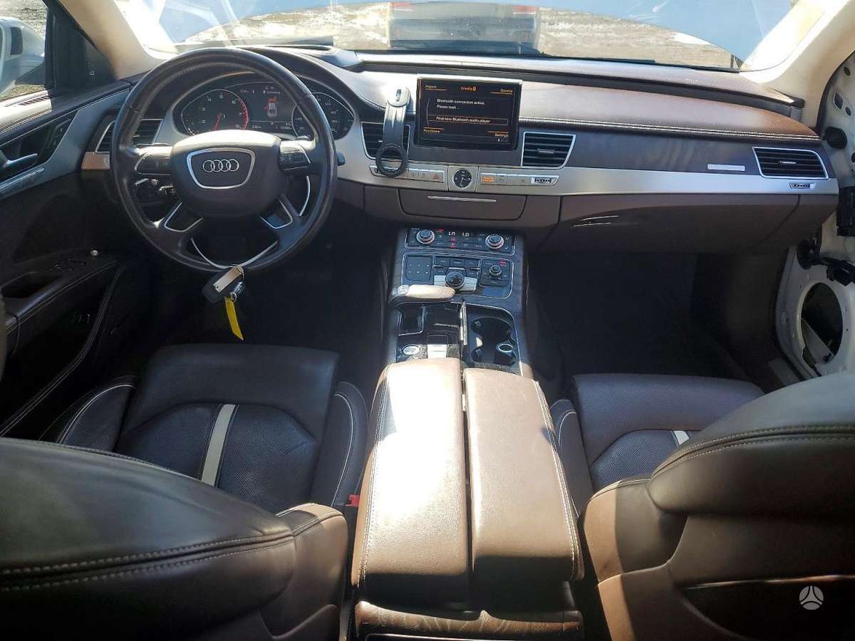 Audi A8 L, 4.0 l., Седан