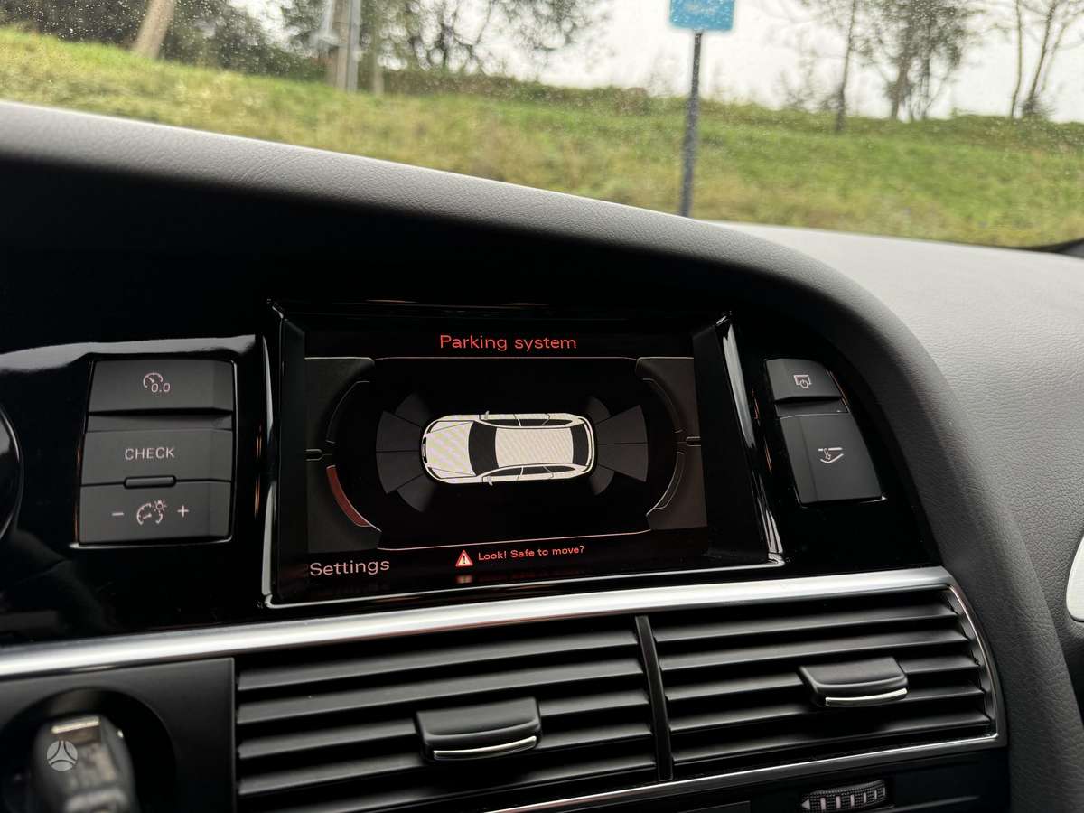 Audi A6, 3.0 l., wagon