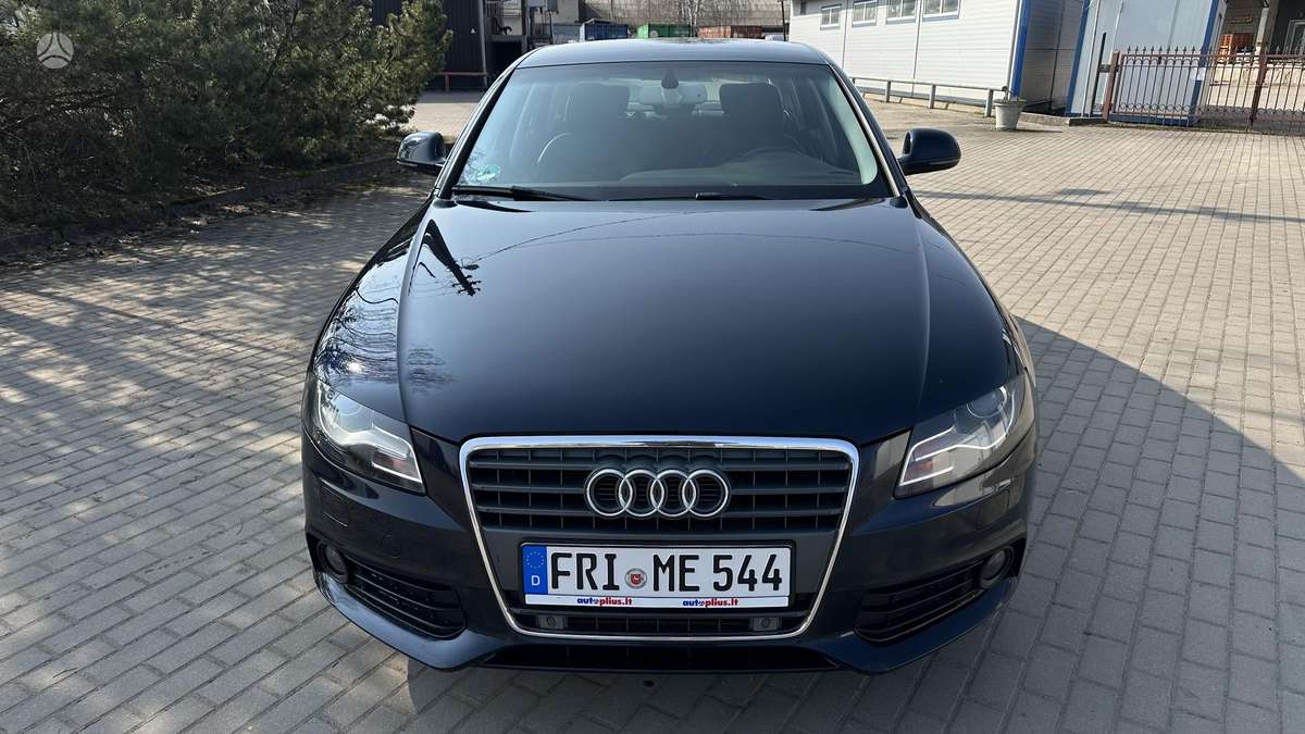 Audi A4, 2.7 l., Седан