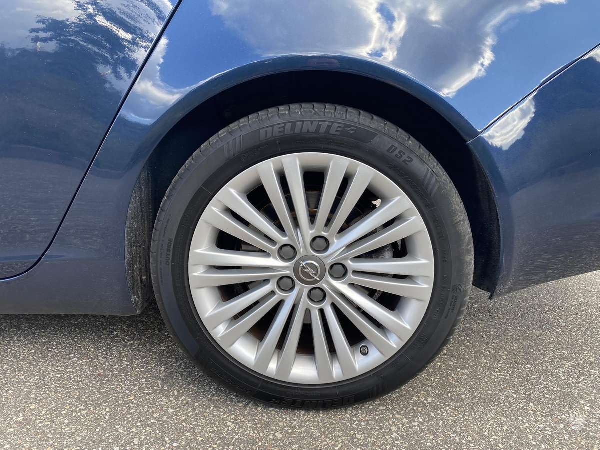 Opel Insignia, 2.0 l., wagon